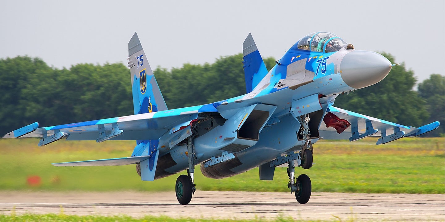 Ukrainian Su-27UB Flanker Crashes, Reportedly Killing Ukrainian and U.S. Pilots Onboard (Updated)