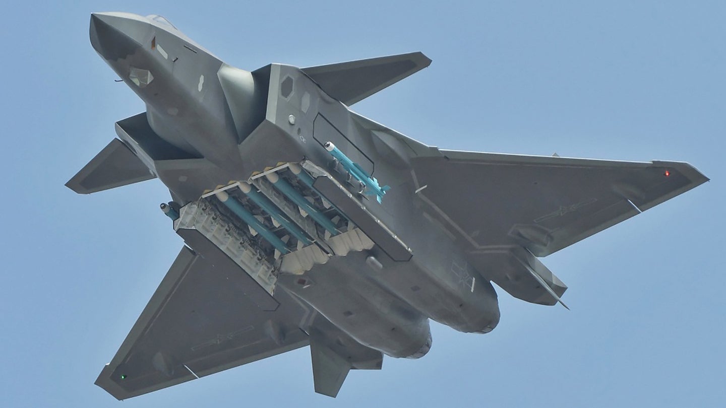 China&#8217;s J-20 Stealth Fighter Stuns By Brandishing Full Load Of Missiles At Zhuhai Air Show