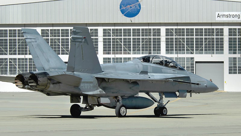 Navy&#8217;s Trash Is NASA&#8217;s Treasure As Surplus F/A-18Bs Begin Arriving At Armstrong Flight Test Center