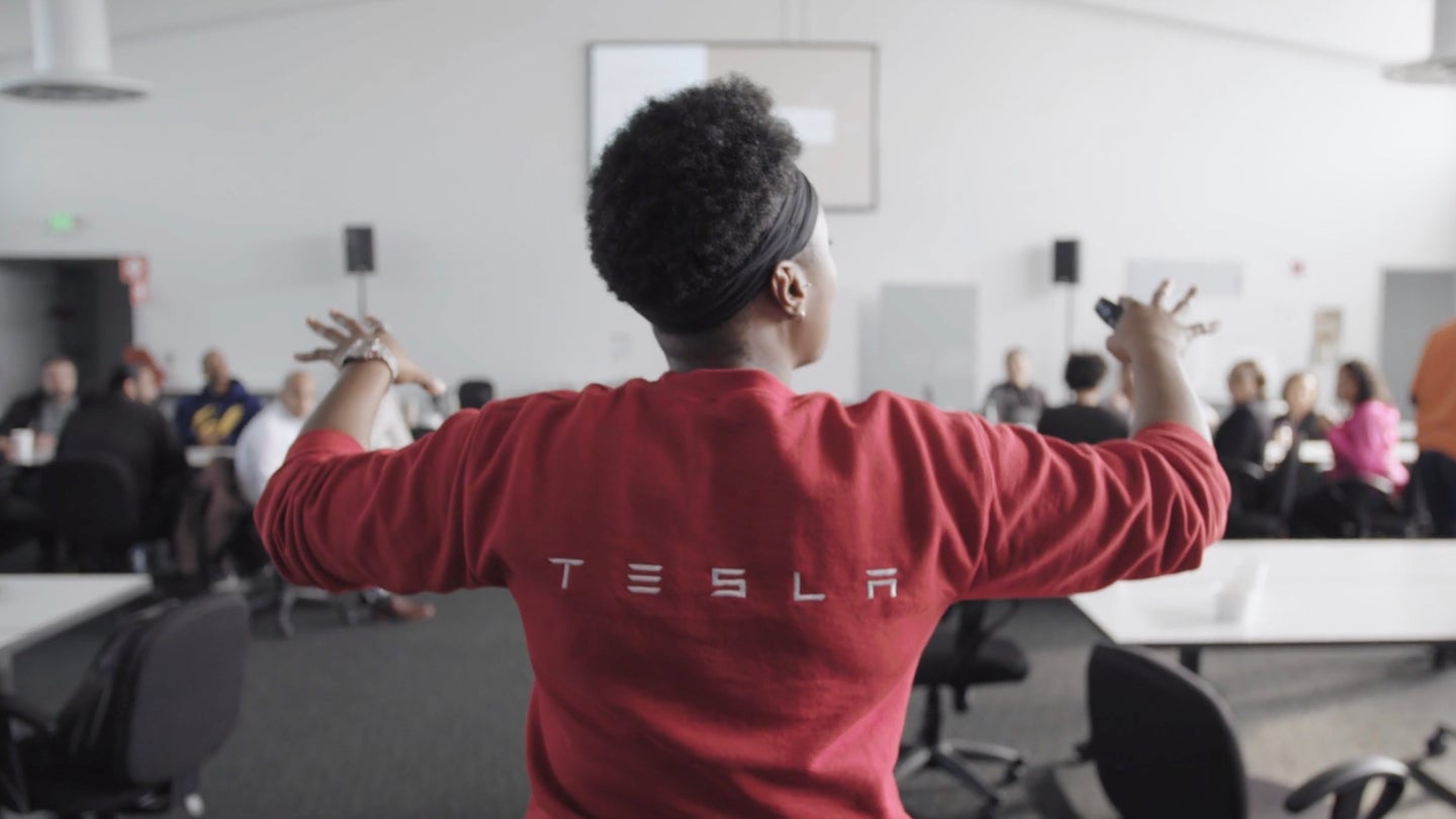 Military Veterans Tout Tesla as ‘Natural Fit’ Thanks to Fast-Paced Work Environment