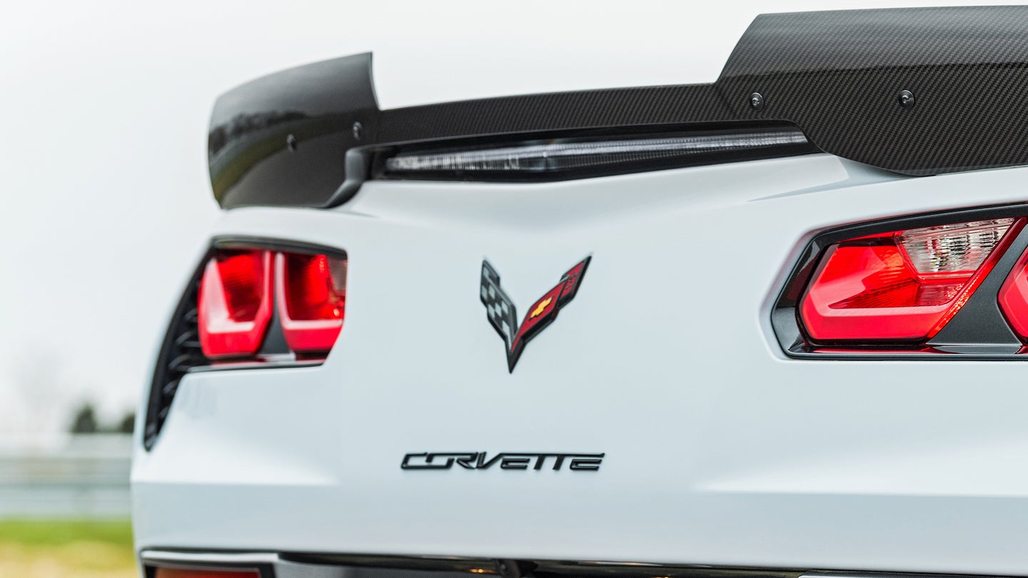 Chevrolet Won&#8217;t Reveal Mid-Engined C8 Corvette at Detroit Auto Show in January: Report