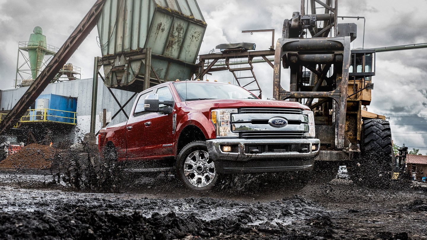 Ford Recalls 547,538 Super Duty Pickups Due to Potential Post-Crash Fire Risk
