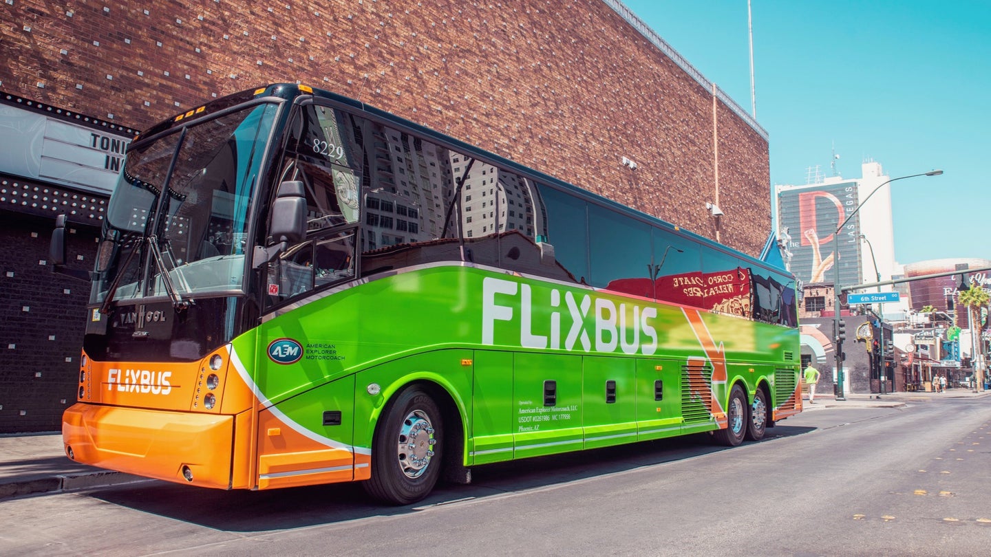 Low-Cost Bus Startup FlixBus Offers VR Headsets to Riders