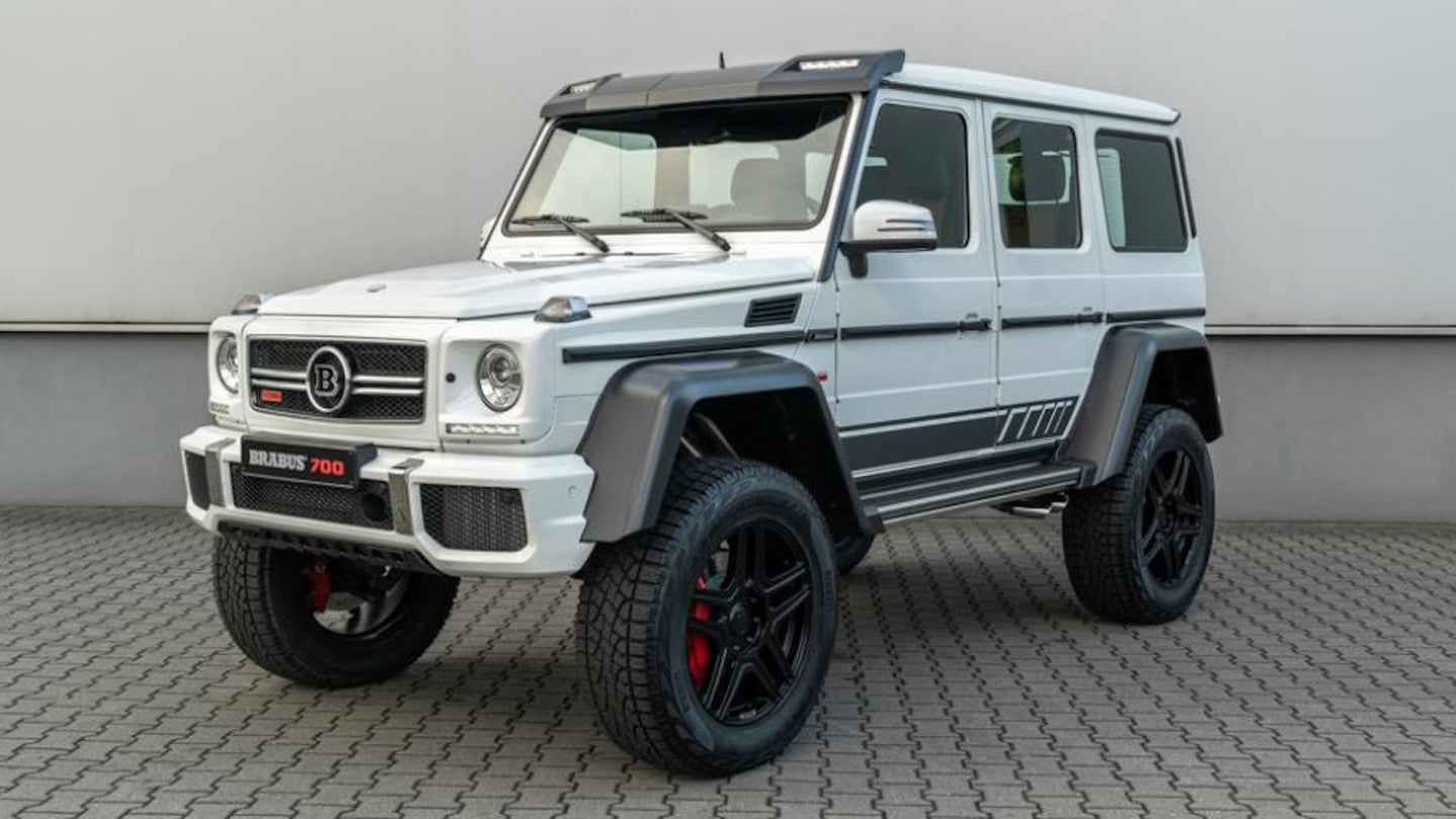 New Brabus 700 4&#215;4 Squared Is the Ultimate Bragadocious G-Wagen