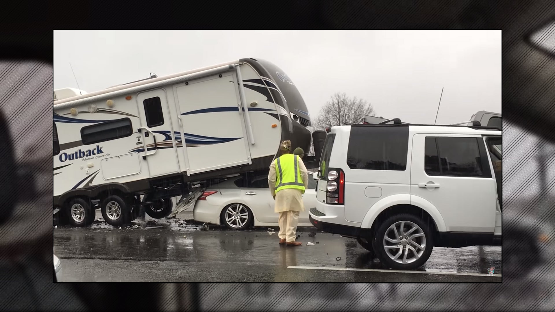 travel trailer crash