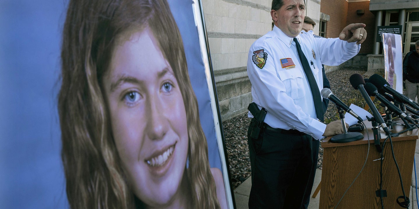 Police Unknowingly Sped Past Jayme Closs&#8217; Kidnapper While She Was in the Trunk of His Car