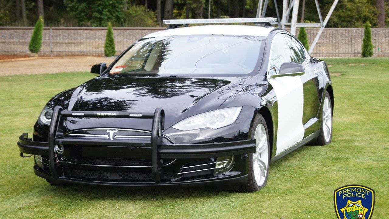 Californian Cops Outfit Tesla Model S as Future-Friendly Police Cruiser