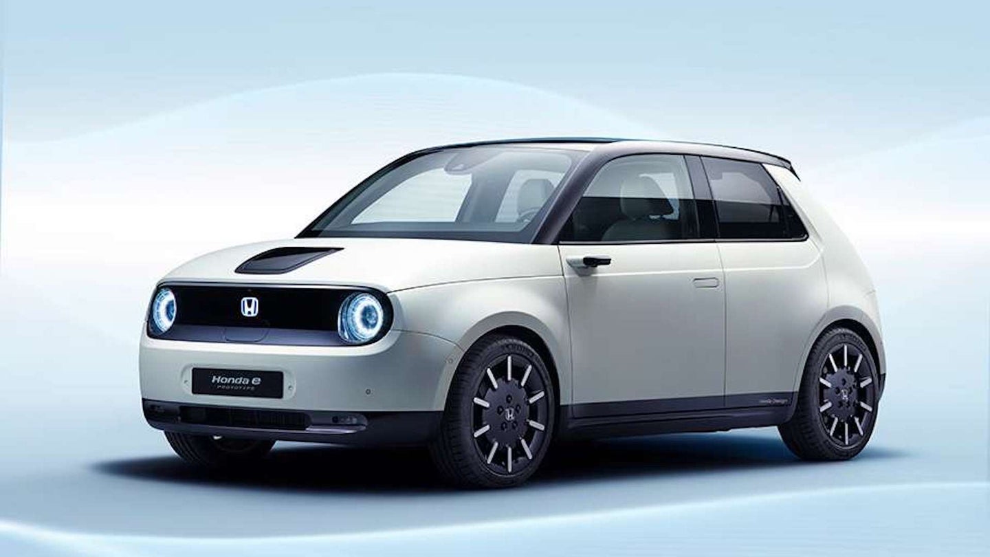 The Handsome Honda E Prototype Is a RWD Electric Car for Urban Environments