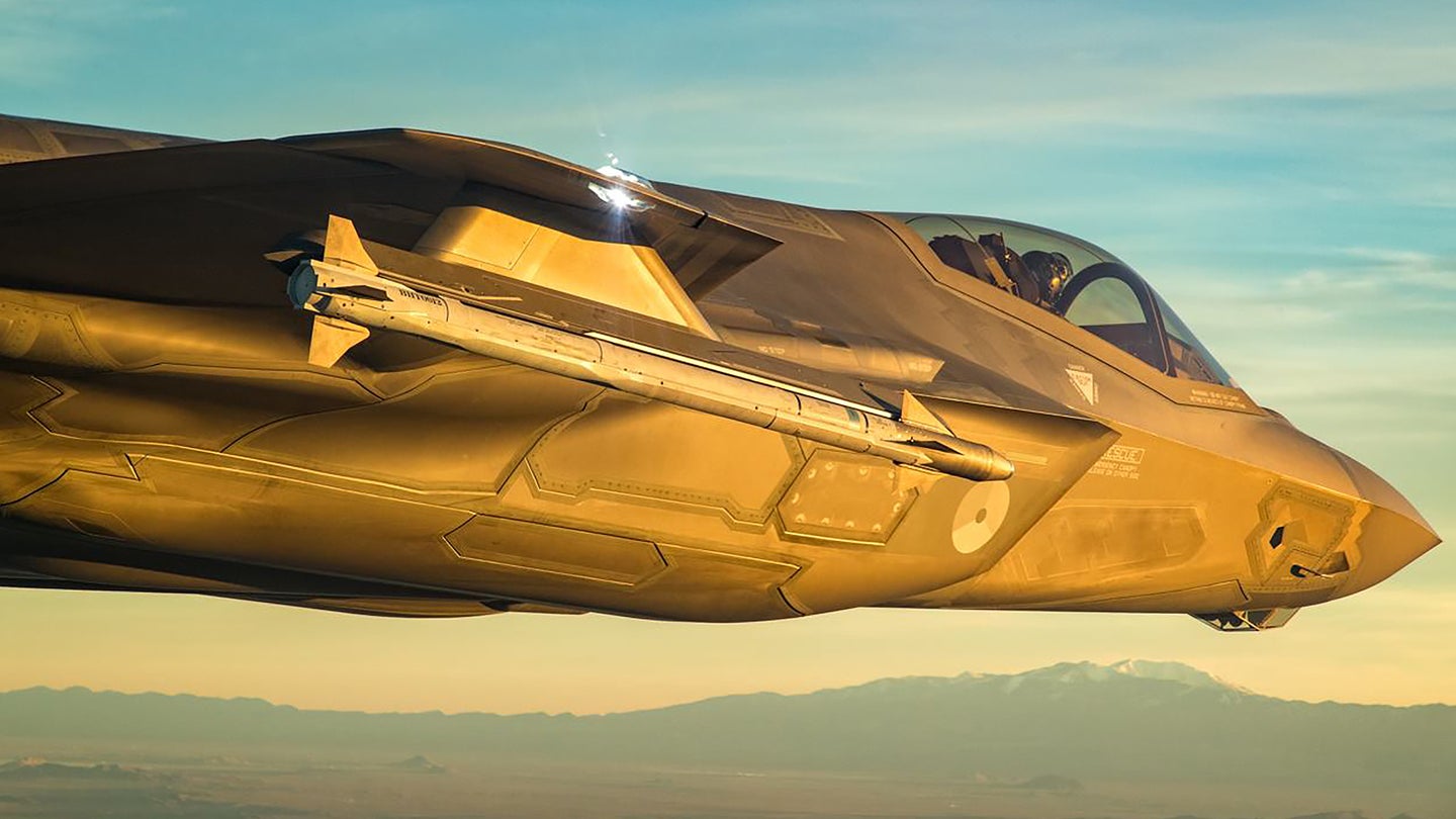 Behold These Incredible New Images Of Dutch F-35s Soaring Over California