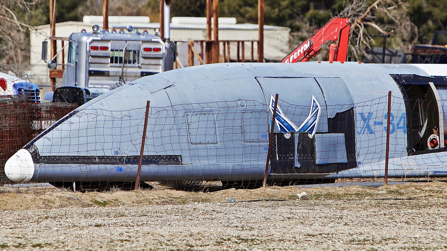 The Tragic Tale Of How NASA’s X-34 Space Planes Ended Up Rotting In Someone’s Backyard