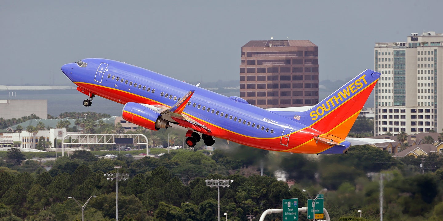 Southwest Airlines Boeing 737 Smashes Wing During Turbulent, Vomit-Inducing Landing Attempt