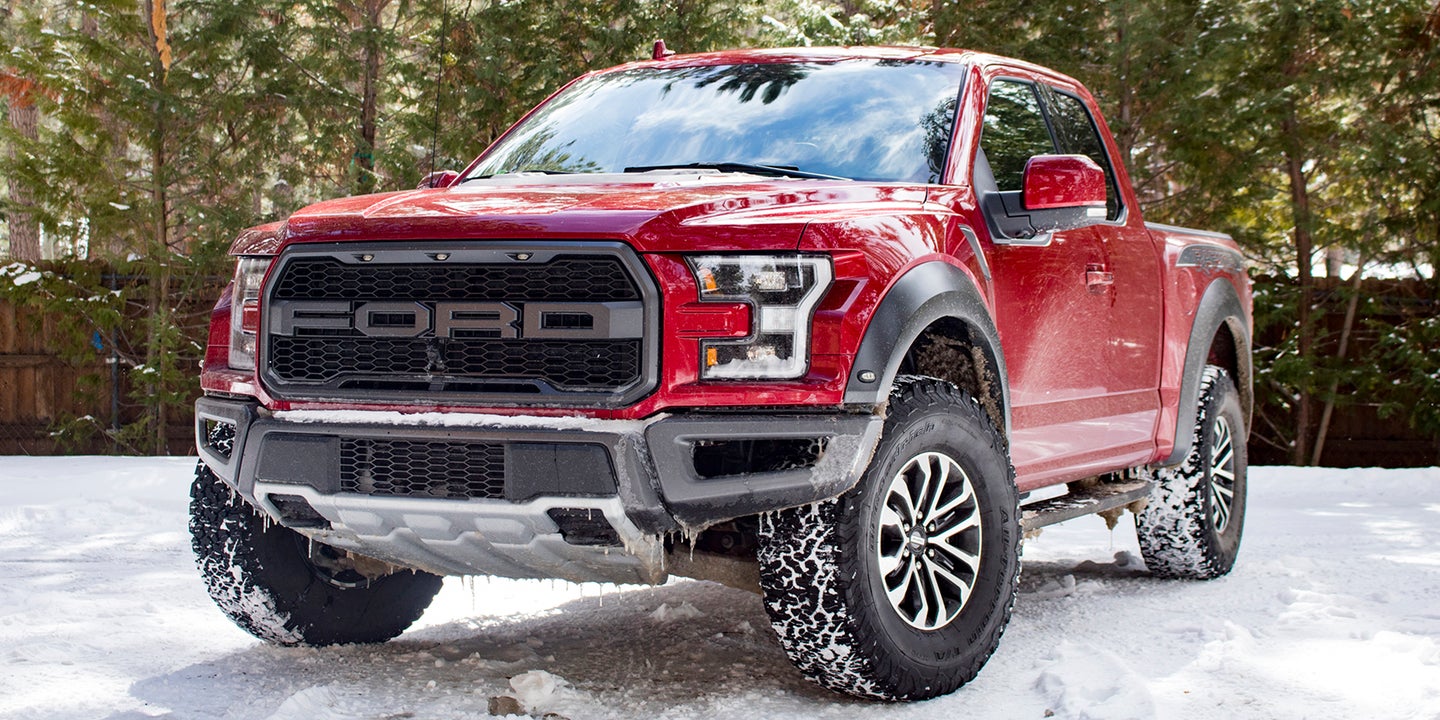 Ford F-150 photo