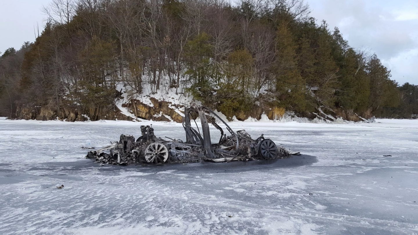 This Burned-Up Tesla Model X on Ice Is Vermont’s Hottest New Attraction