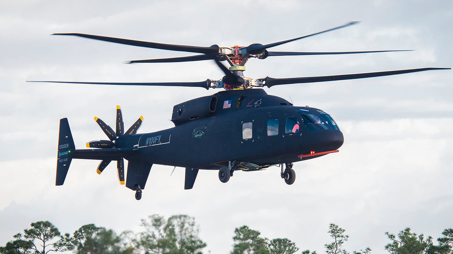 Watch Sikorsky And Boeing&#8217;s SB>1 &#8220;Defiant&#8221; Compound Helicopter Fly For The First Time