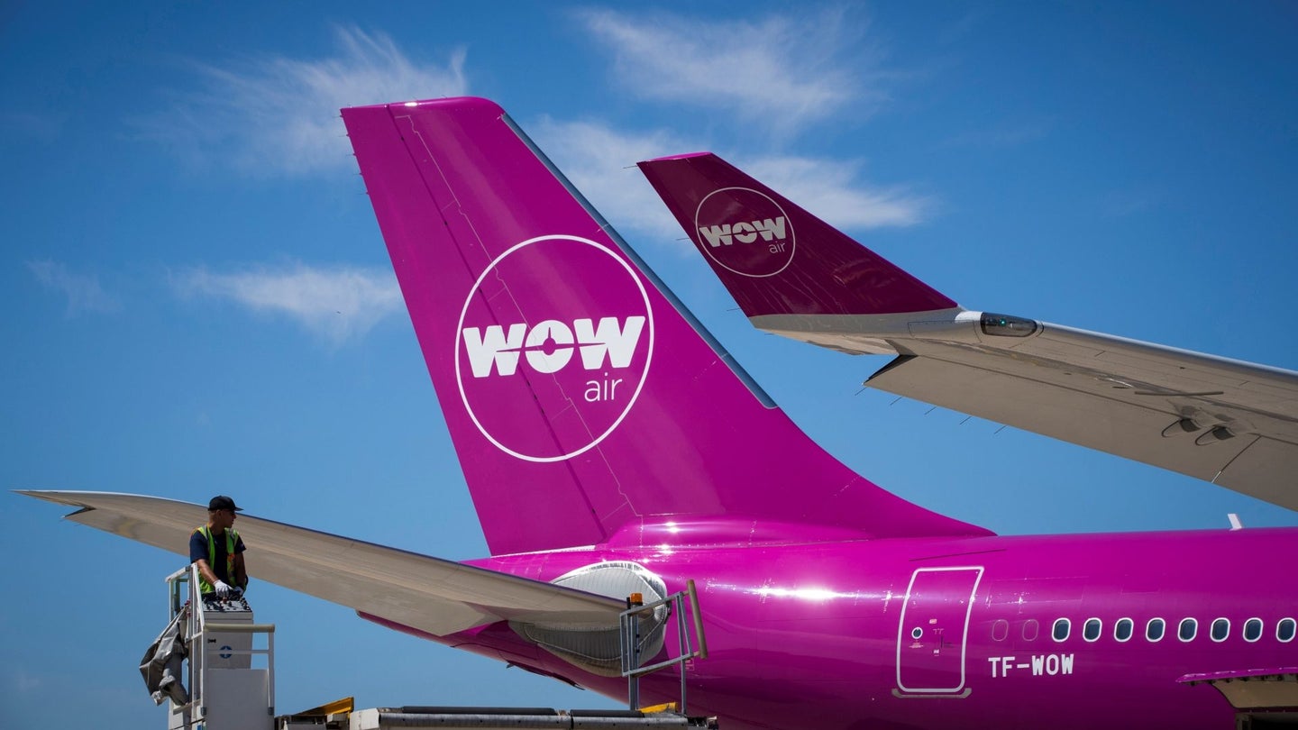 Thousands of Travelers Stranded After WOW Air Budget Airline Shuts Down Overnight
