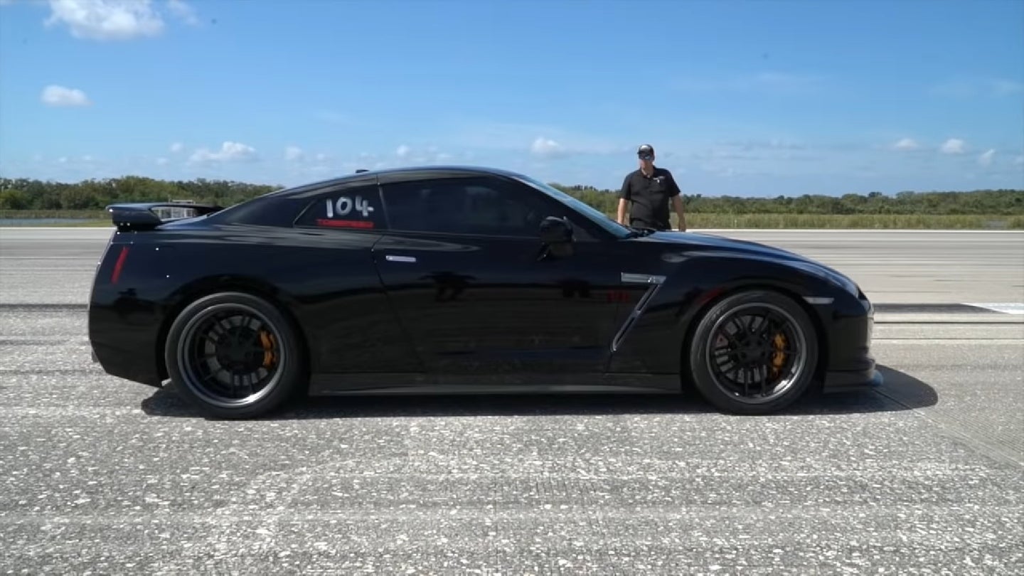Watch This Monstrous 1,100-HP Nissan GT-R Hit 235 MPH on a Runway