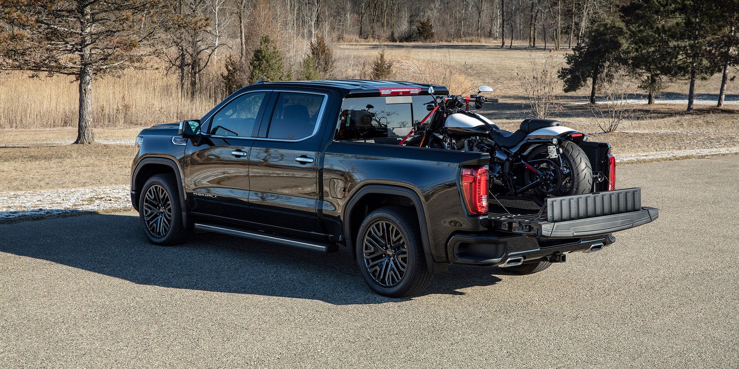 GMC Carbon Fiber Truck Bed Pricing Revealed for 2019 Sierra AT4 and Denali
