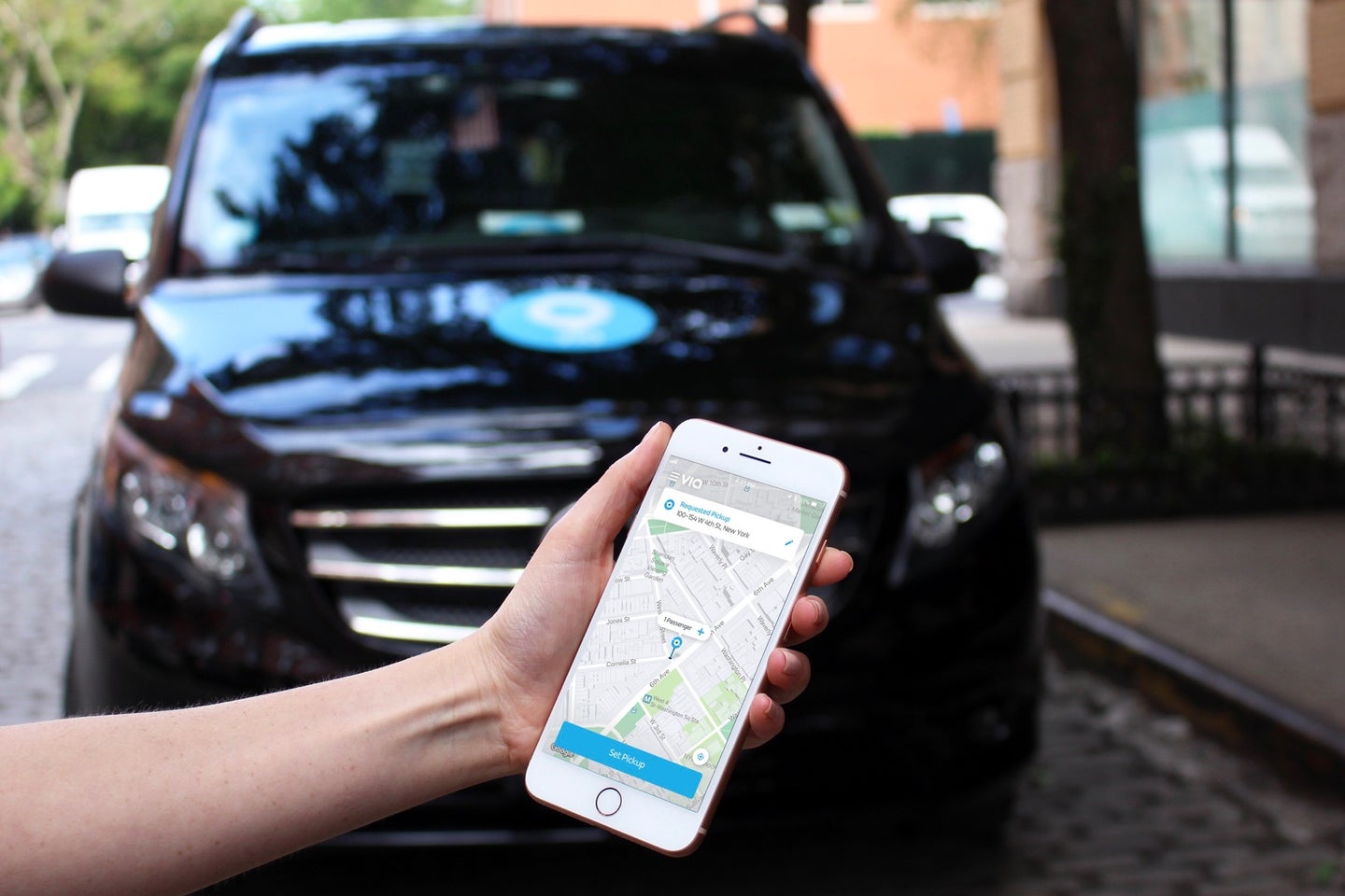 This Ride-Sharing Company Will Ditch Private Rides on Earth Day to Reduce Emissions
