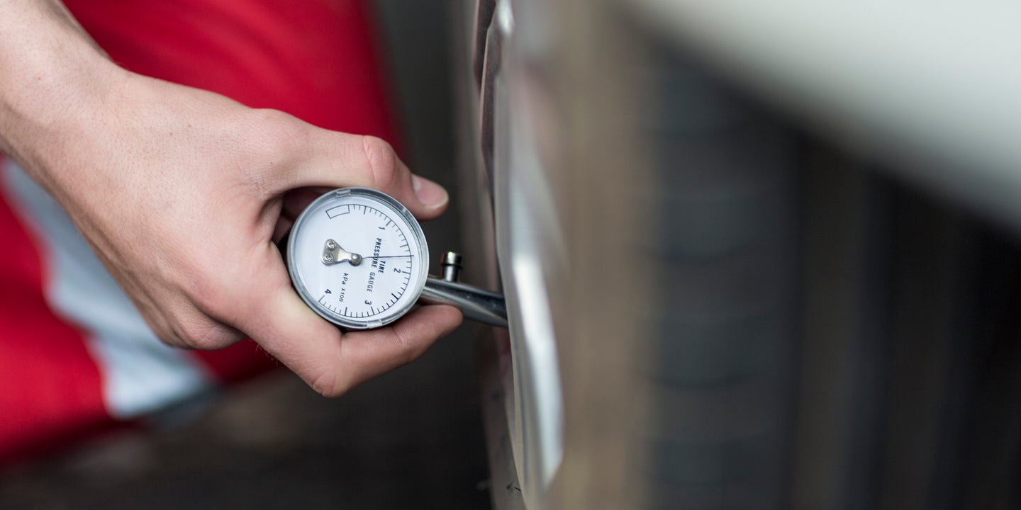 Best Tire Pressure Gauges: Get the Air Pressure Needed for Maximum Performance