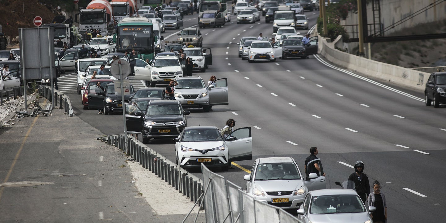 Israeli Traffic Comes to Halt Nationwide in Honor of Holocaust Remembrance Day
