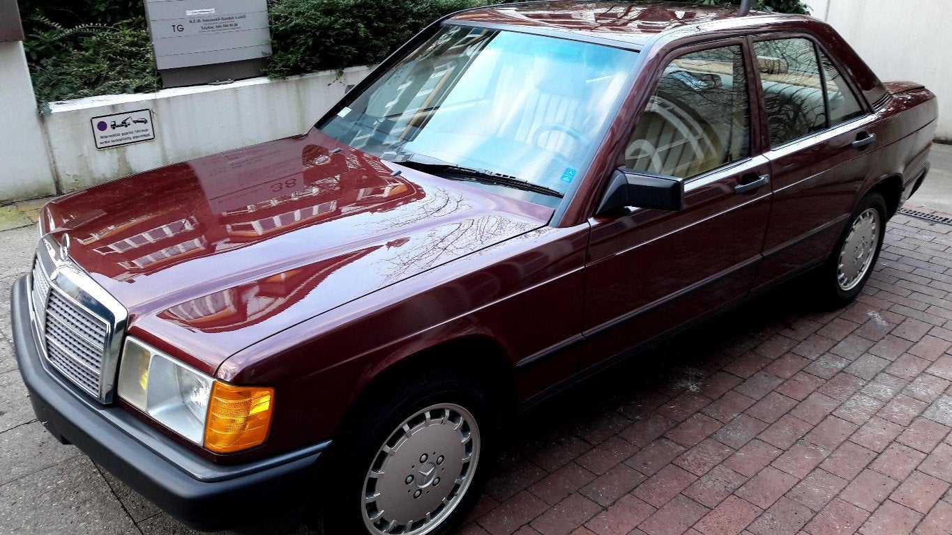 Would You Buy This Pristine 1986 Mercedes-Benz 190 E 2.3 or a Brand New E-Class?