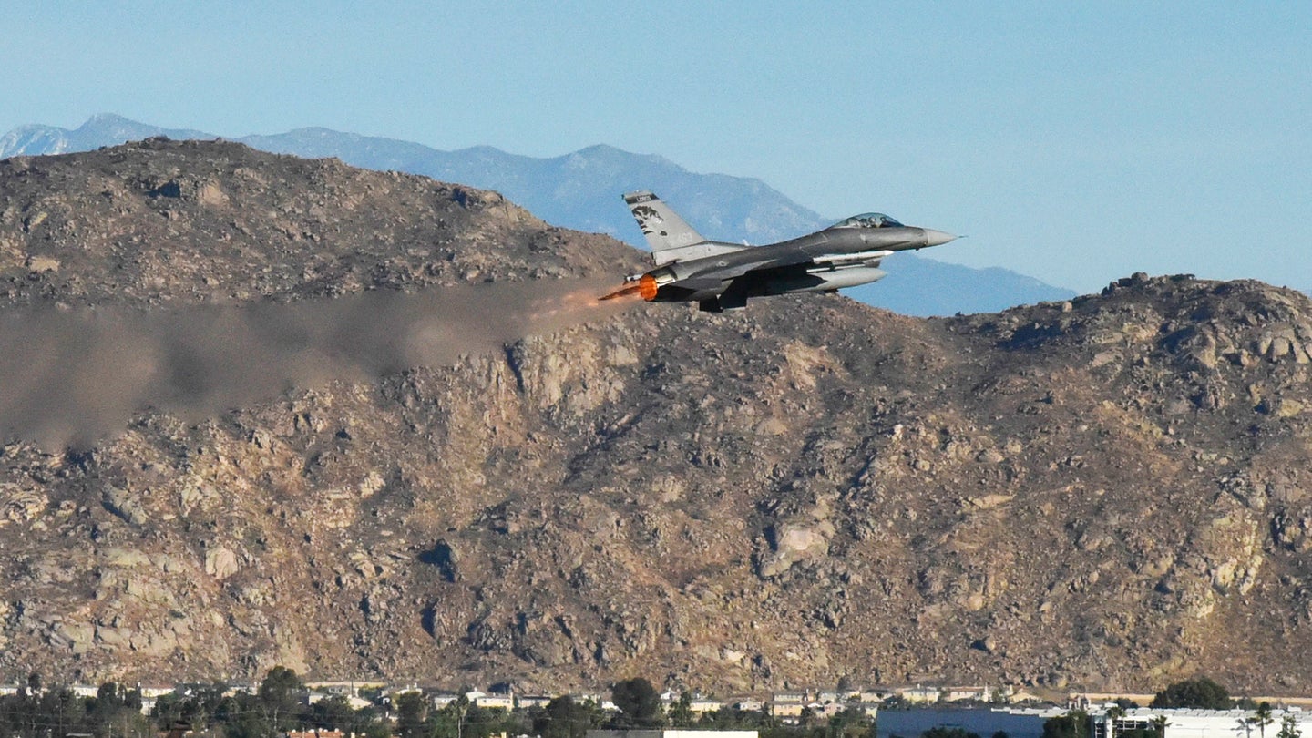 An F-16 Has Crashed Near March Air Reserve Base In Southern California (Updated)