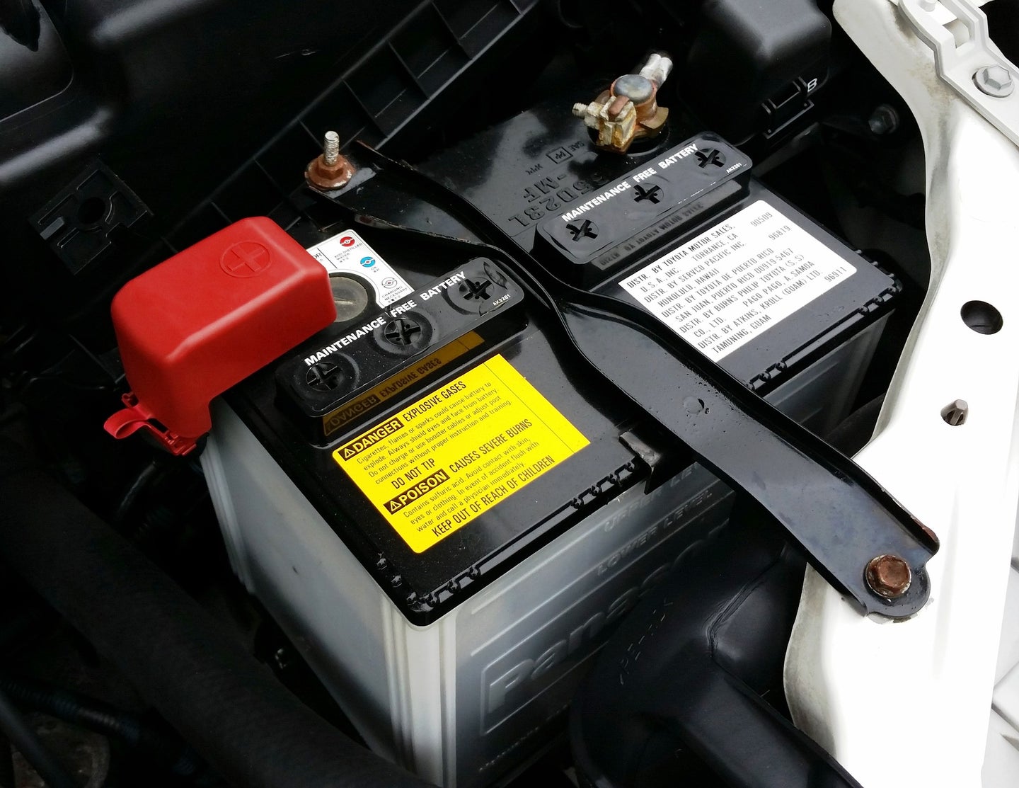 Best Car Batteries for Cold Weather: Stay Out of the Cold with These Top Choices