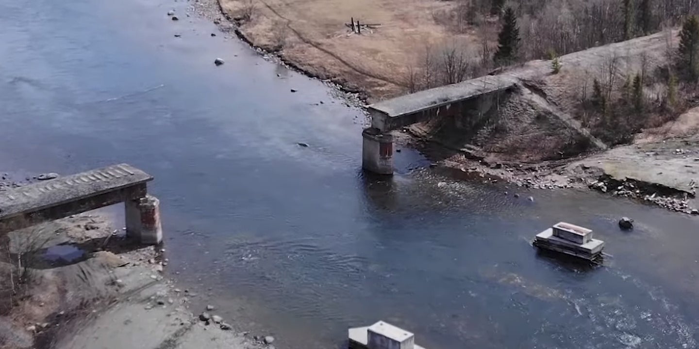 Crafty Russian Thieves Steal Entire Bridge Without Anyone Noticing for Months