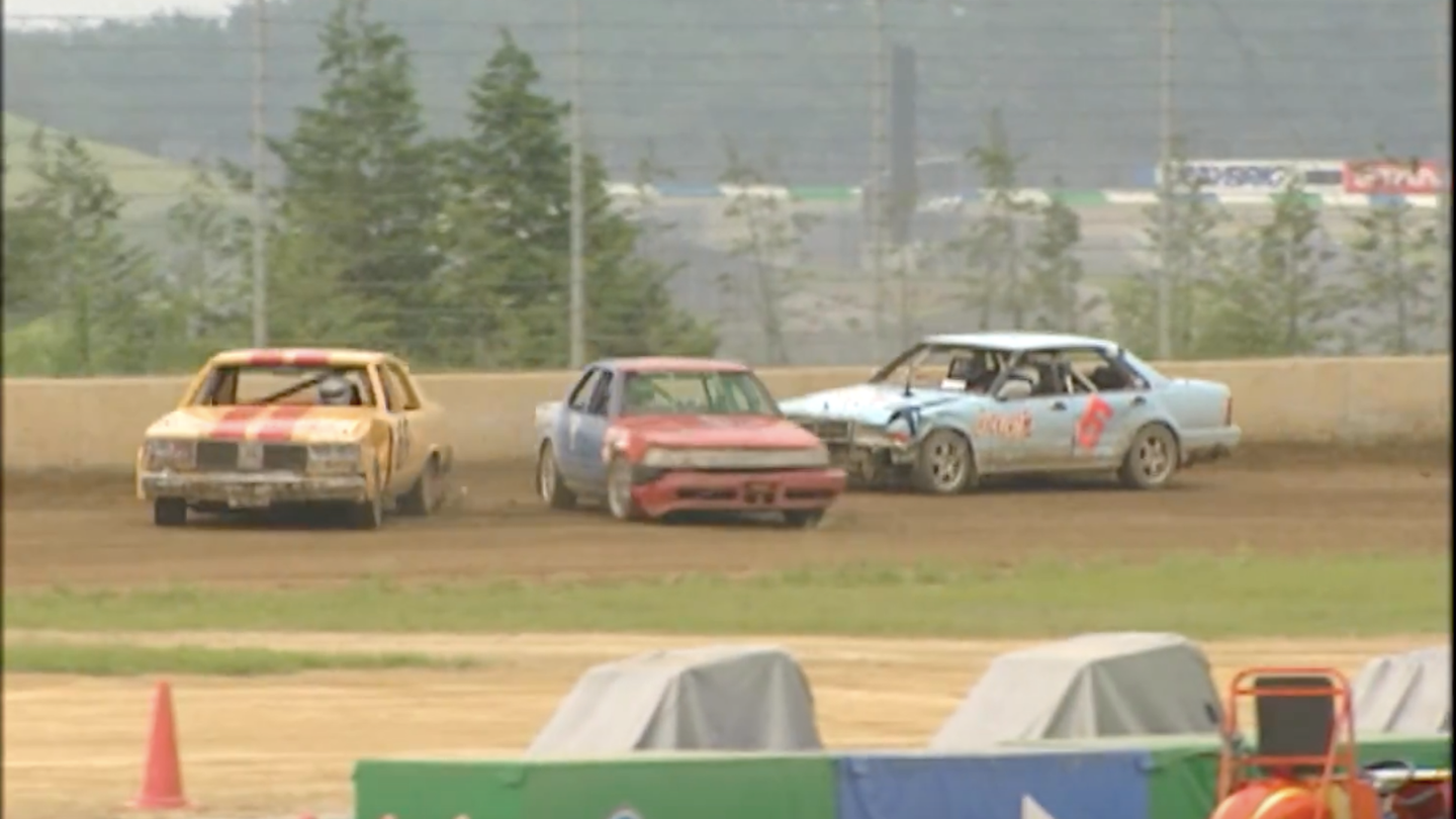 Bygone Video Shows the Glory That Was Japanese Dirt Oval Stock Car Racing