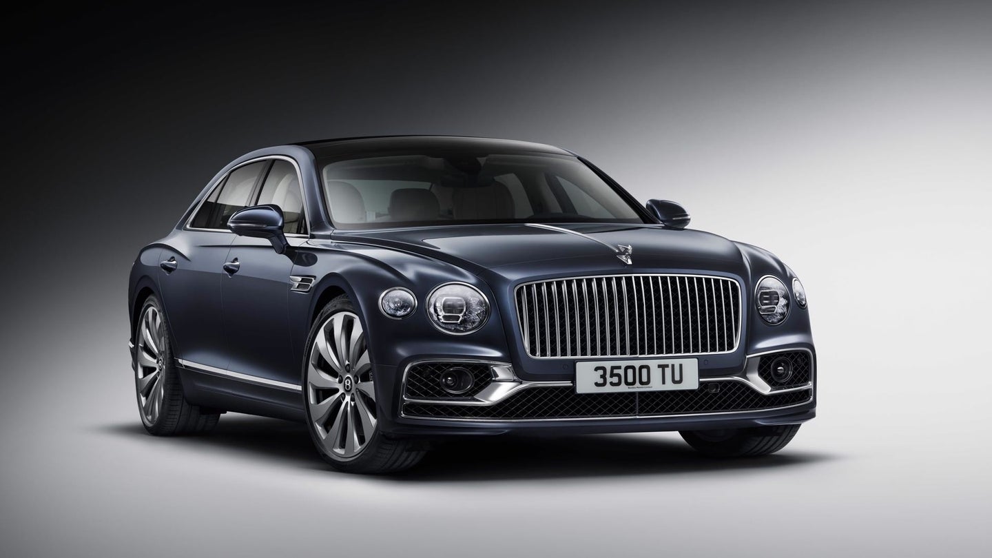 5 Superb Details About Bentley’s All-New 207 MPH Flying Spur