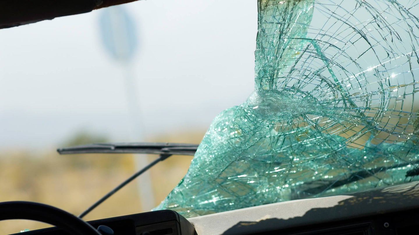 How to Replace Your Windshield with Windshield Replacement Insurance