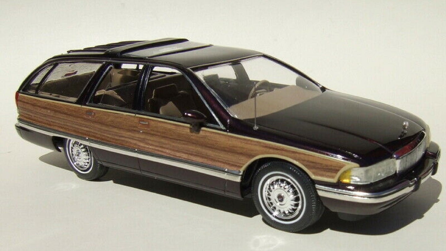 You Can Buy This Rare 1993 Buick Roadmaster Estate Wagon 1/25 Scale Model for $1,000