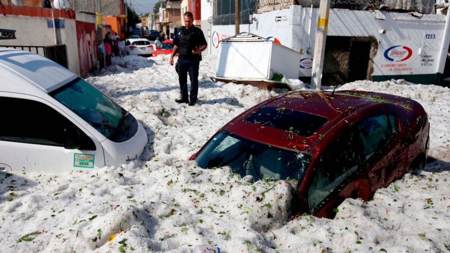 Apocalyptic Hailstorm Buries Vehicles Under Three Feet of Ice and Debris in Mexico