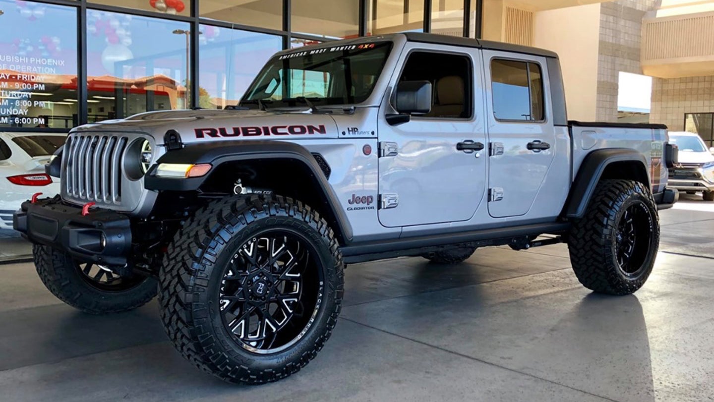 Is This Dealership’s 707-HP, Hellcat-Swapped 2020 Jeep Gladiator Really Worth $148K?