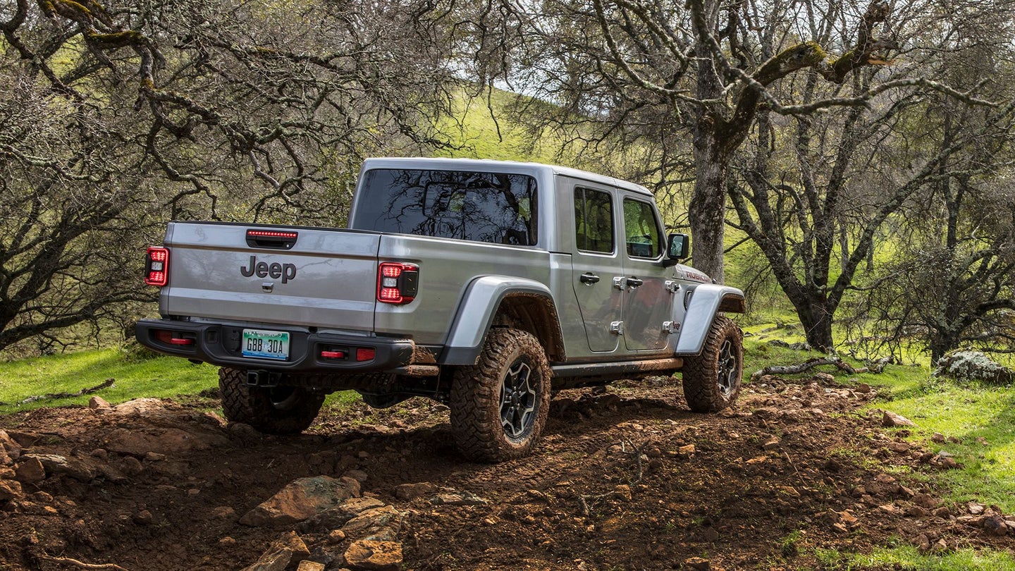 You Can Lease a Newer, Pricier 2020 Jeep Gladiator for Less Money Than a Two-Door Wrangler