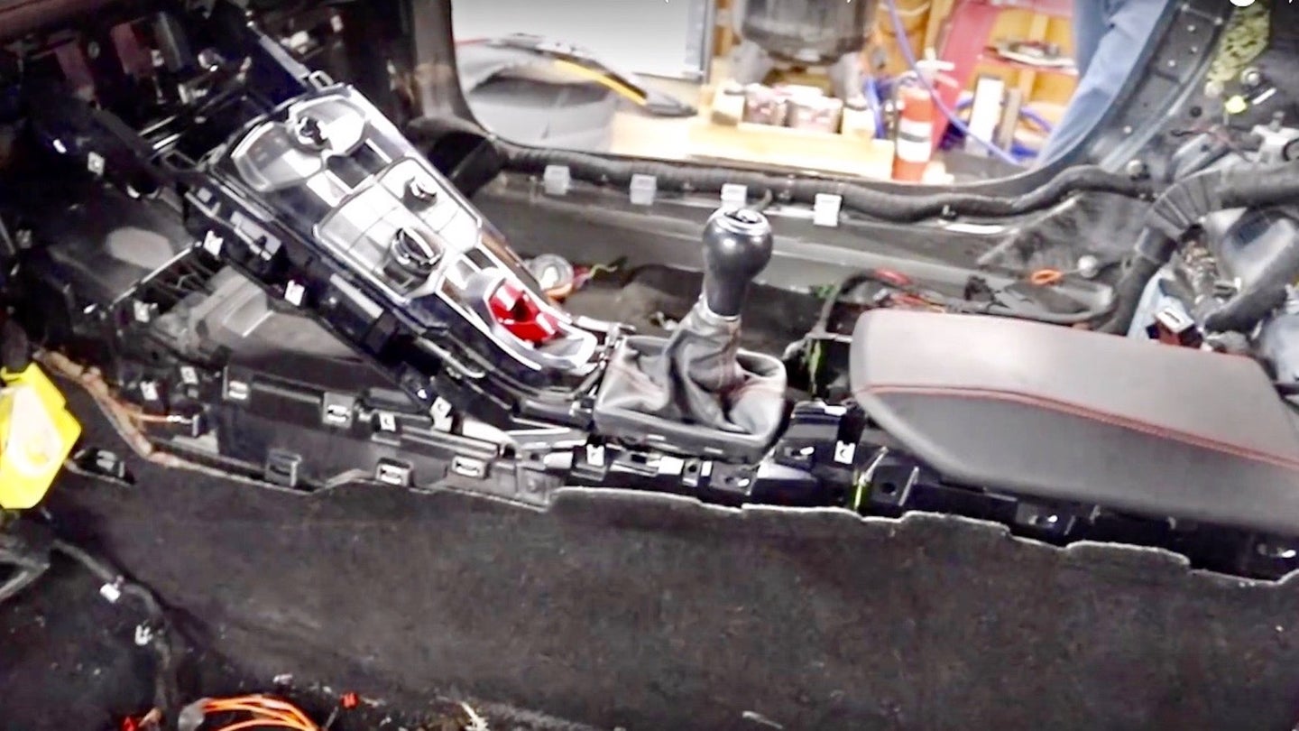 Wrenching Heroes Build World’s Only Lamborghini Huracan With Manual Transmission