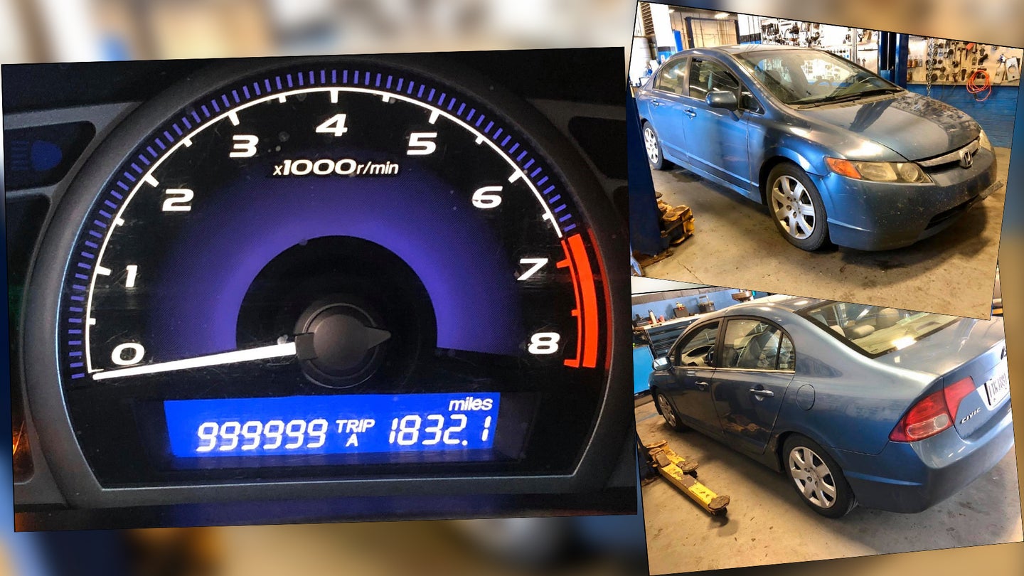 This 2006 Honda Civic Hit a Million Miles on its Original Engine and Transmission