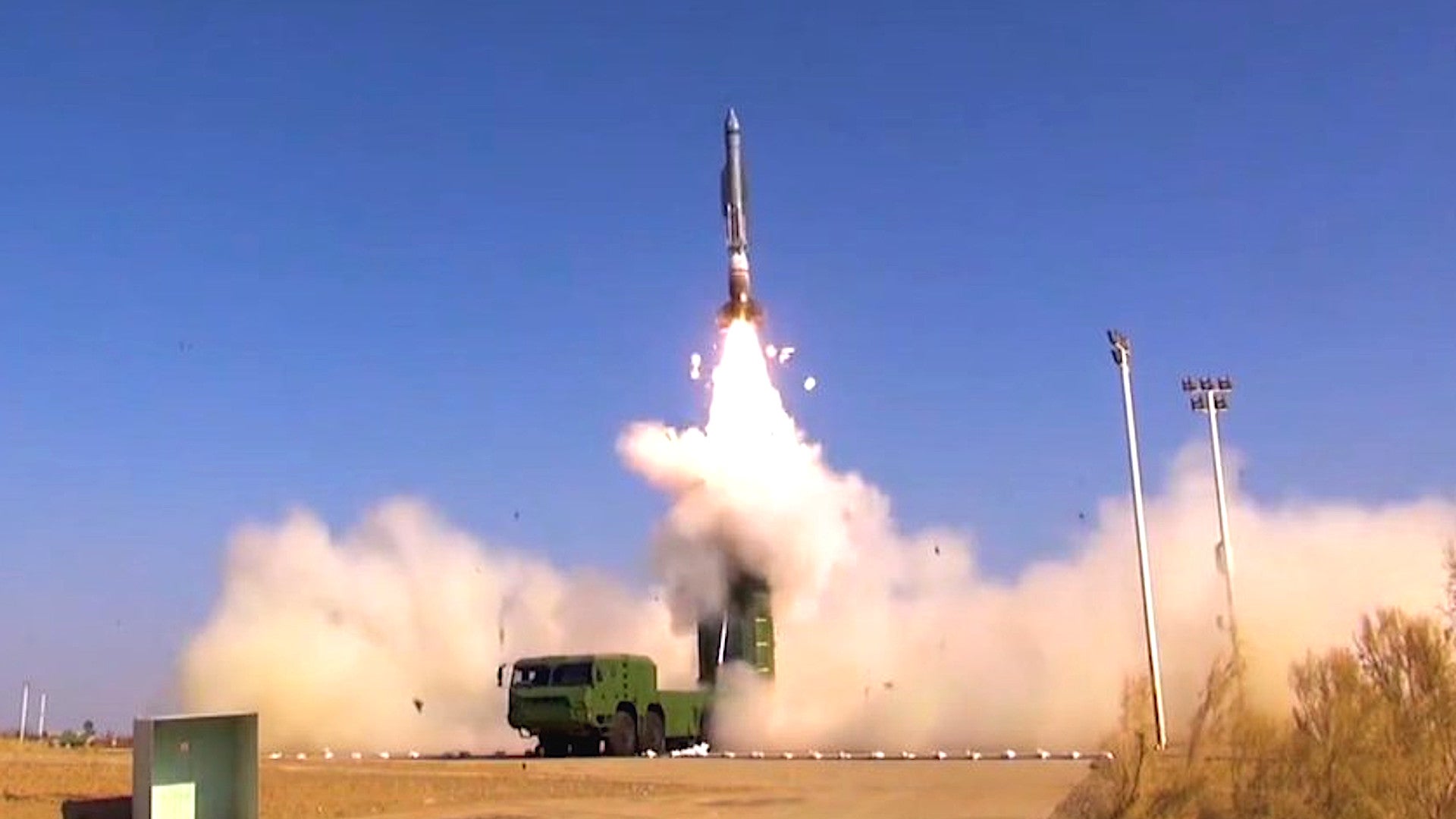 China Leaks Video Of Mysterious GroundLaunched Missile The Drive