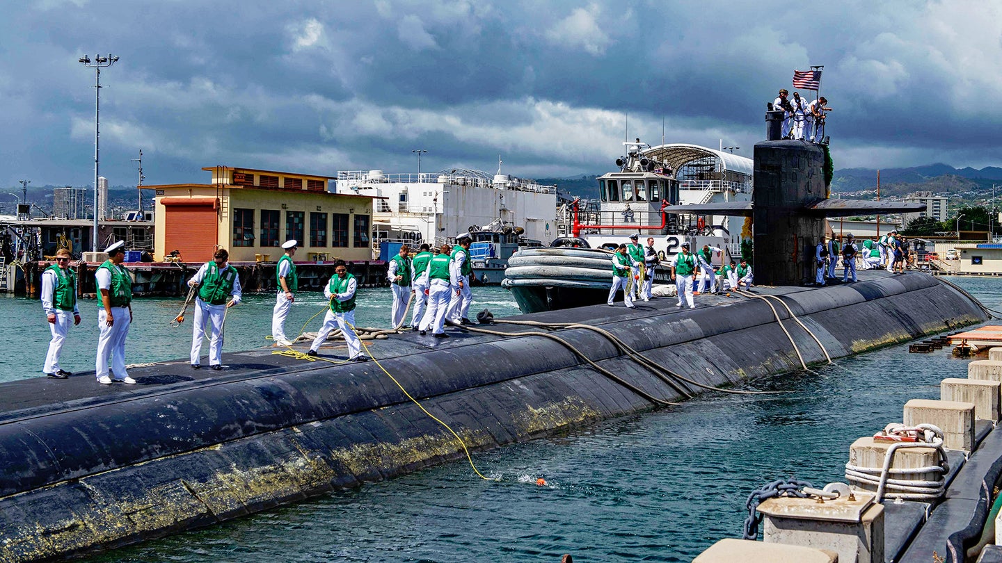 The Navy’s Oldest Attack Submarine Goes Out On Top After Circumnavigating The Globe