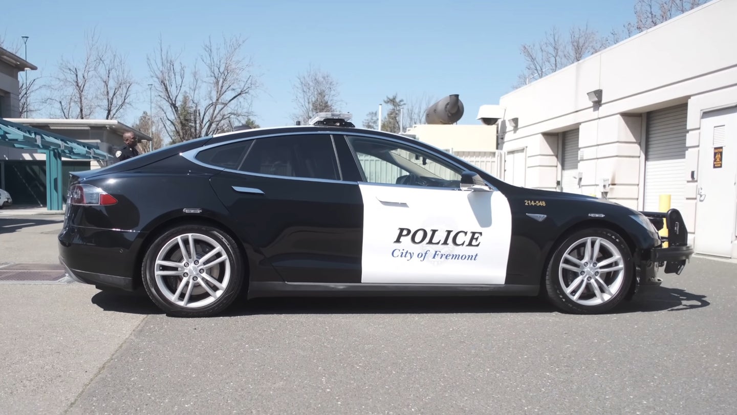Driver Escapes After Tesla Police Car Runs Low on Battery in 110-MPH Chase