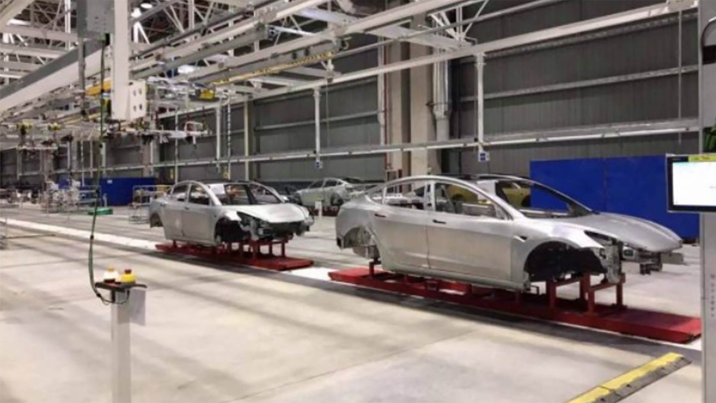 When Will Tesla’s Shanghai Factory Start Making Cars in Earnest? Listen To Ms. Li