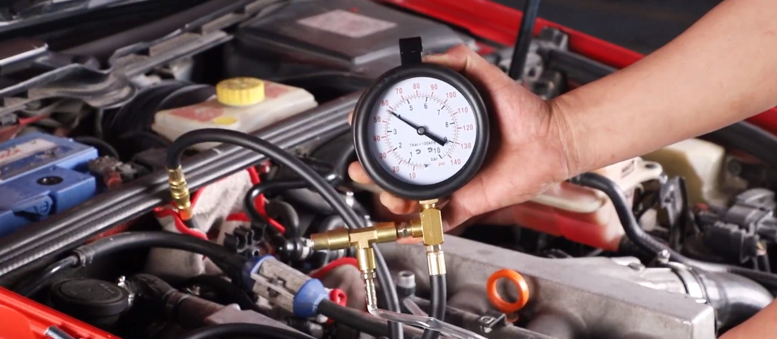 Best Fuel Pressure Testers (Review & Buying Guide) in 2023