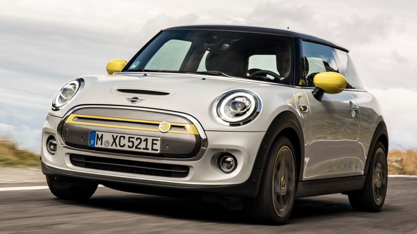 AllElectric 2020 Mini Cooper SE Starts at 29,900, Offers Only 114