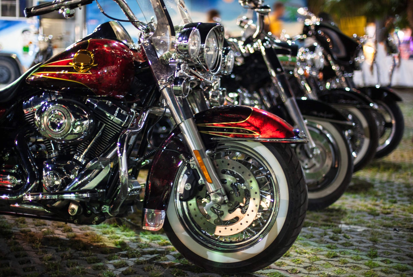 Best Motorcycle Chrome Polishes: Restore Your Bike’s Shine