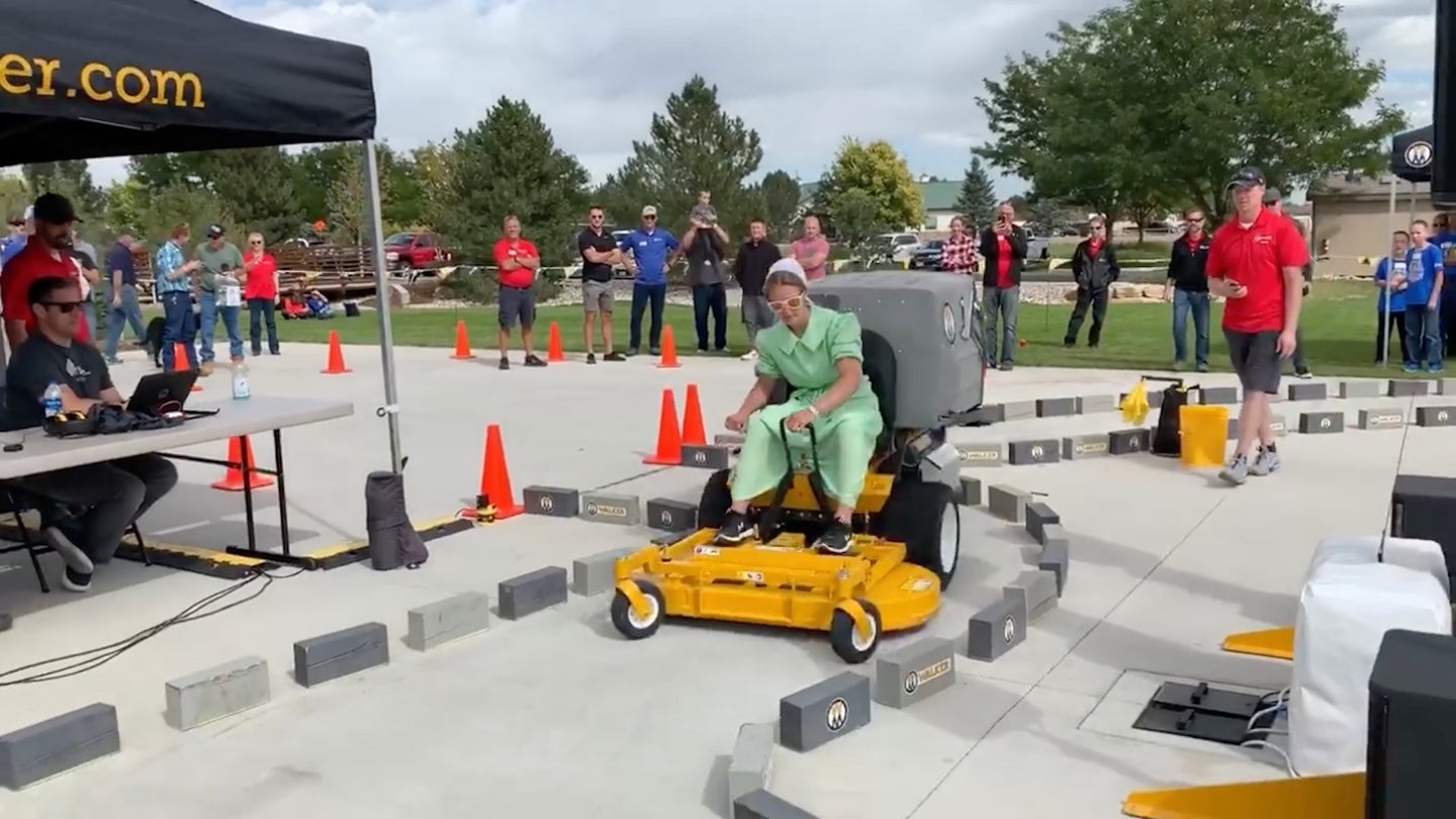 This Is Lawnmower Gymkhana, America’s Should-Be Favorite Pastime