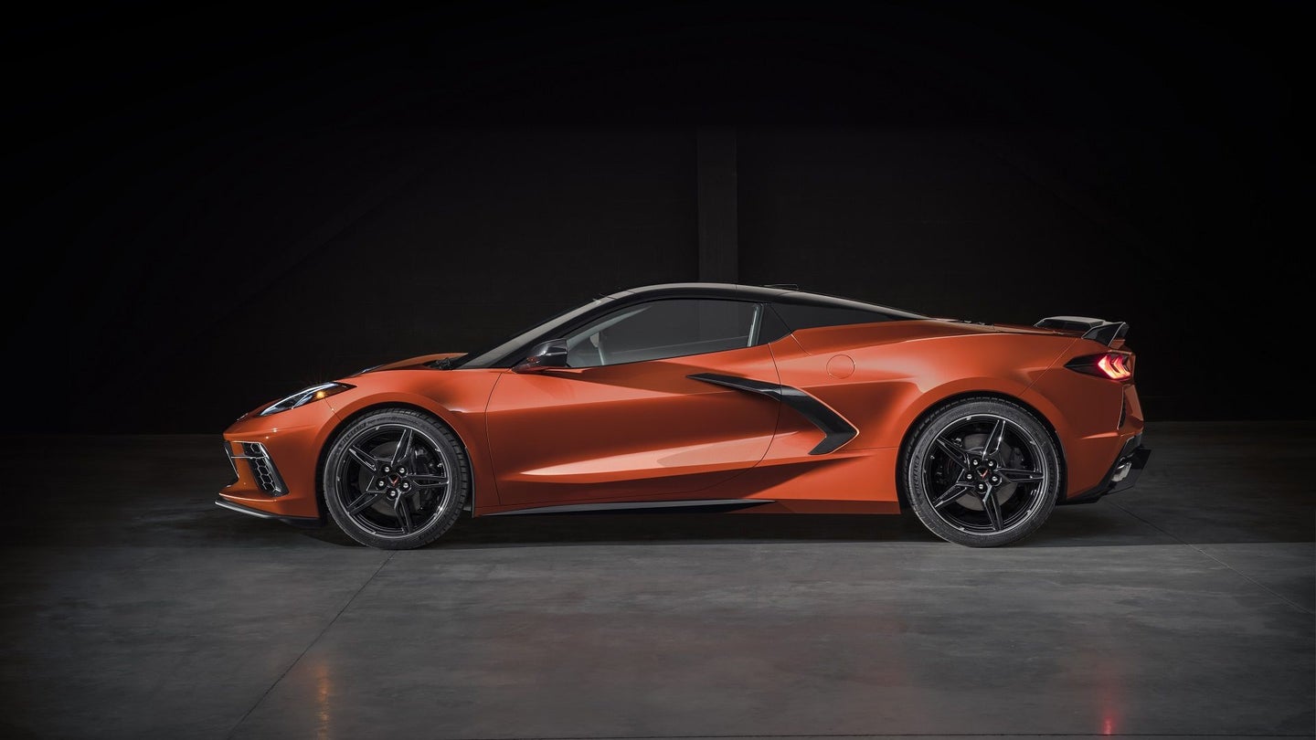 Chevrolet Corvette C8&#8217;s ZR1 Variant Will Be a 900-HP Hybrid With AWD: Report