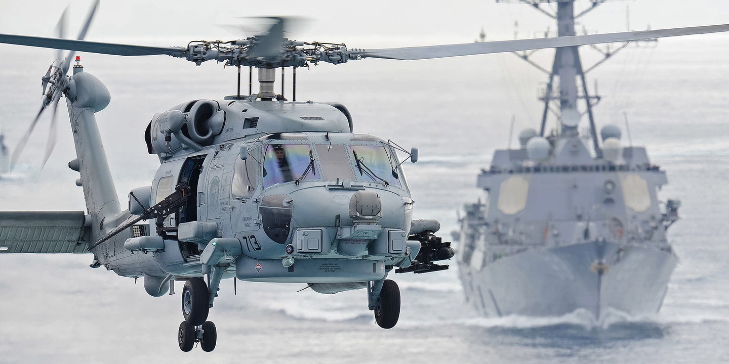 Veteran Navy Pilot Shares 10 Interesting Things About Flying Seahawk Helicopters