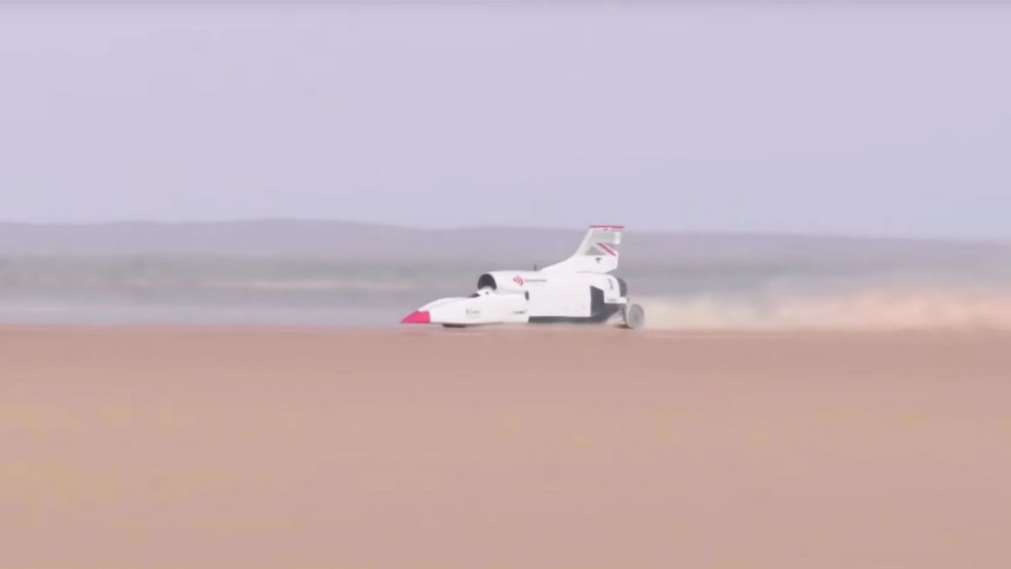 Bloodhound Land Speed Racer Rockets to 628 MPH on South African Dry Lake Bed