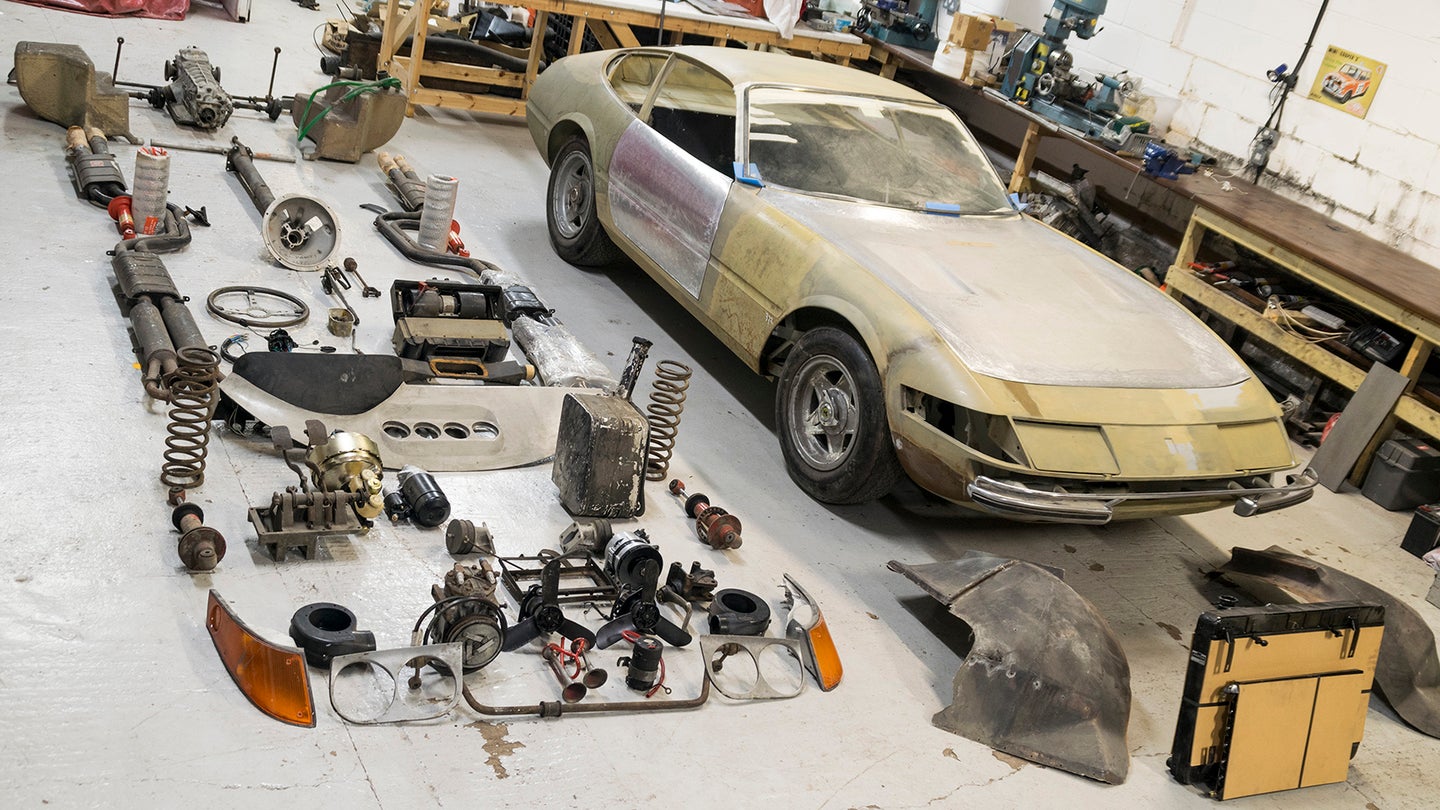 Dismantled 1971 Ferrari 365 GTB/4 Daytona Project Is the Most Extreme Fixer Upper