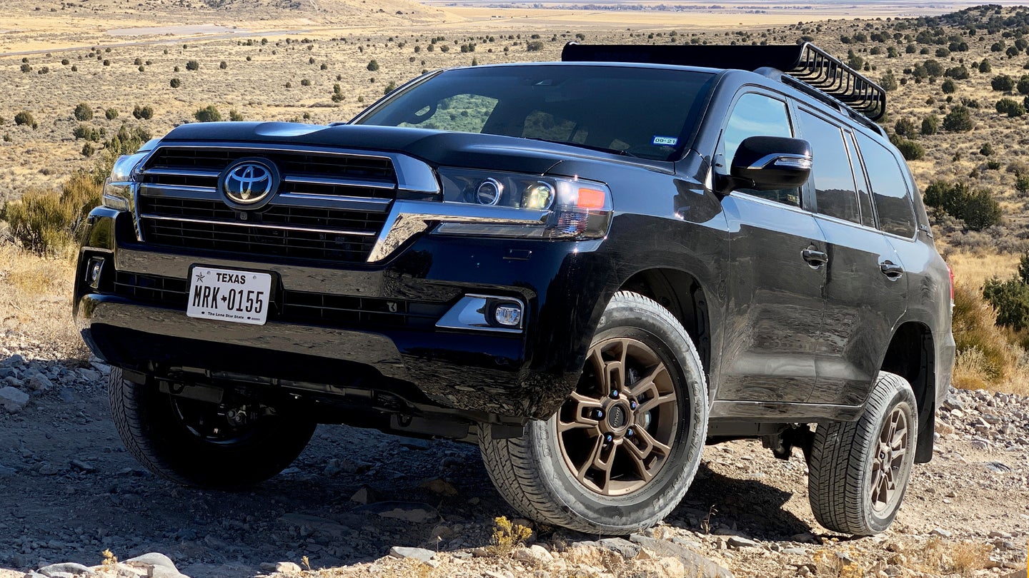 2020 Toyota Land Cruiser Heritage Edition Review: This Aging Star Still Matters